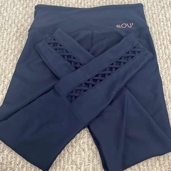 Soulcycle leggings navy. Size small - Picture 3 of 3